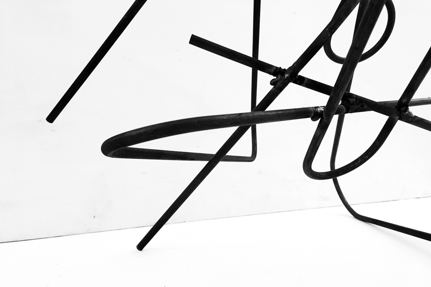 Pippo Lionni 20210112 43°11° steel rod sculpture 44x70x40cm