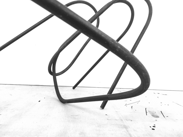 Pippo Lionni 20210210 43°11° steel rod sculpture 33x63x57cm