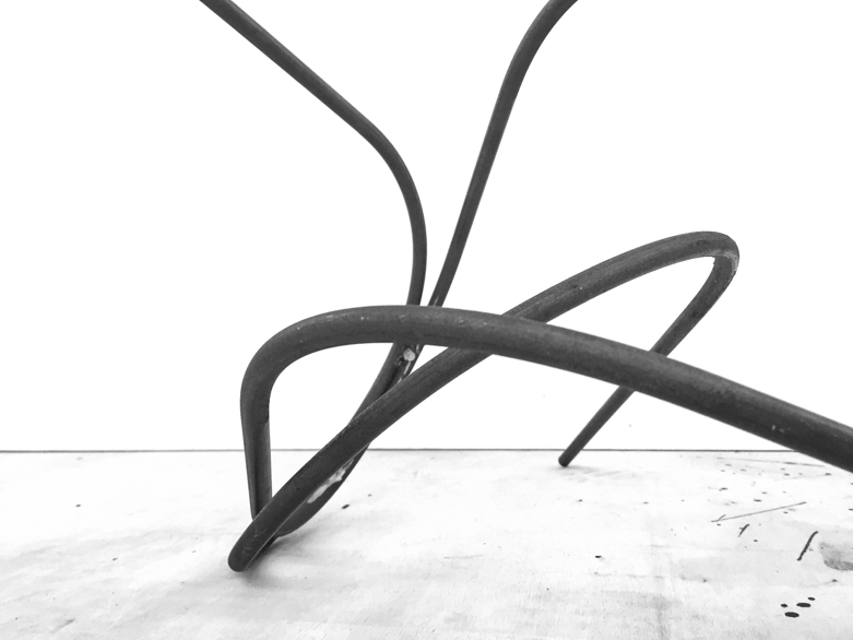 Pippo Lionni 20210218 43°11° steel rod sculpture 41x85x50cm