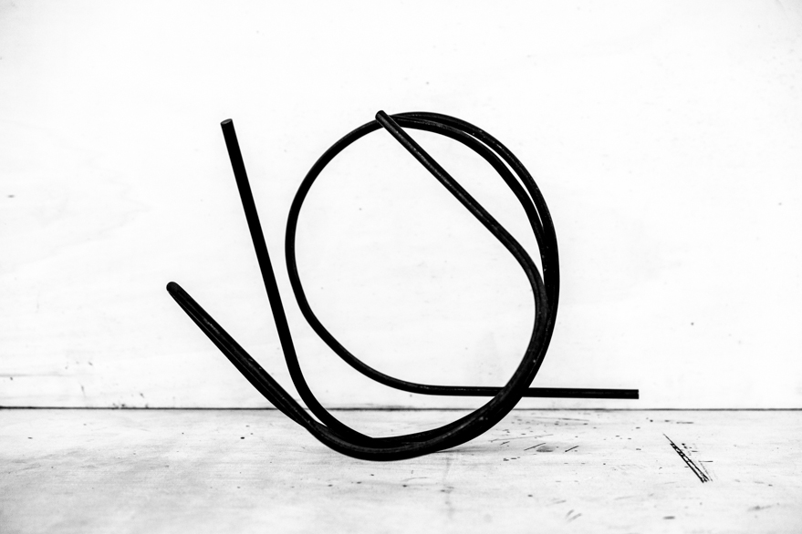 Pippo Lionni 20210909 43°11° steel rod sculpture 32x37x52cm