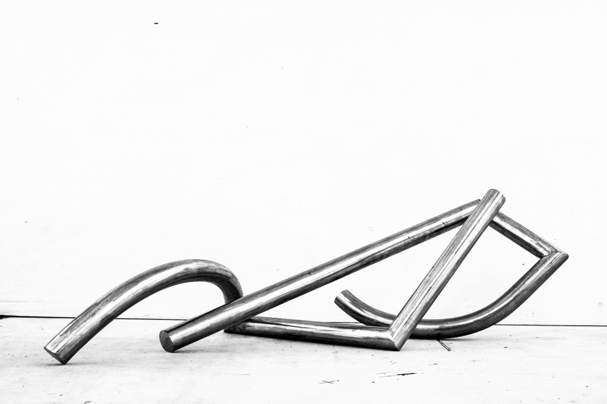 Pippo Lionni 20230413 43°11° steel rod sculpture 30x90x57 cm double