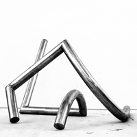 Pippo Lionni 20230425 43°11° steel rod sculpture 45x76x48 cm double
