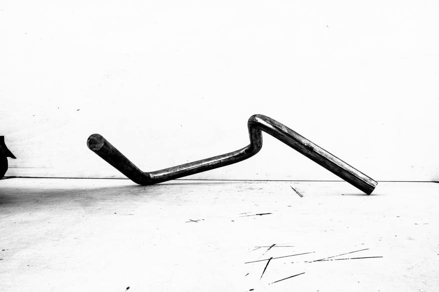 Pippo Lionni 20230709 43°11° steel rod sculpture 22x71x71 cm