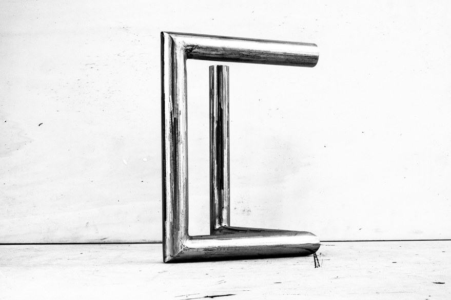 Pippo Lionni 20231214 43°11° steel rod sculpture 36 x 36 x 27 cm