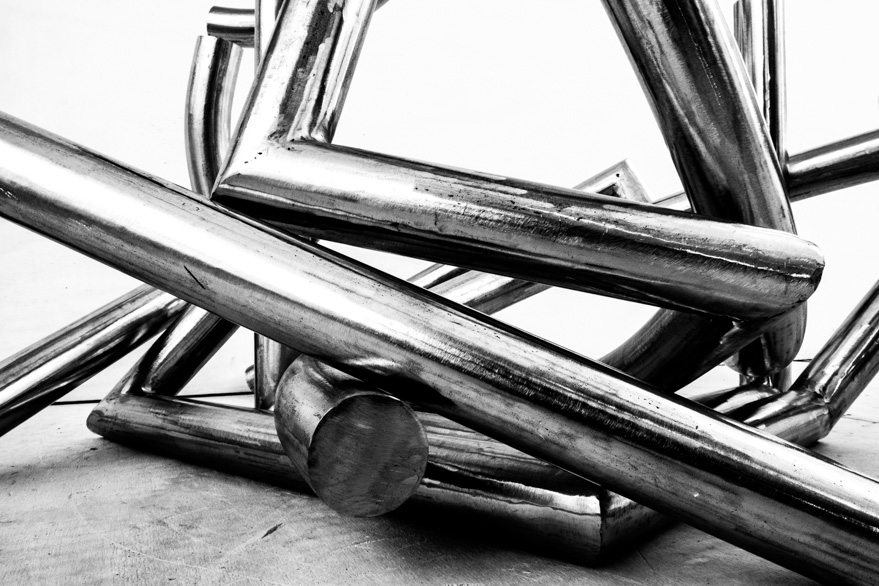 Pippo Lionni 20240215 43°11° steel rod sculpture jumble