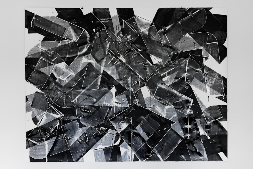 Pippo Lionni, UNTITLED 635, 2014, 59°18°, acrylic on 300g paper, 140x186cm